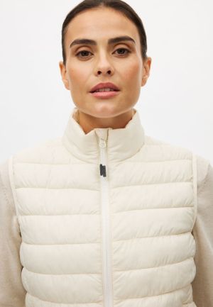 LIGHT PADDED BEIGE